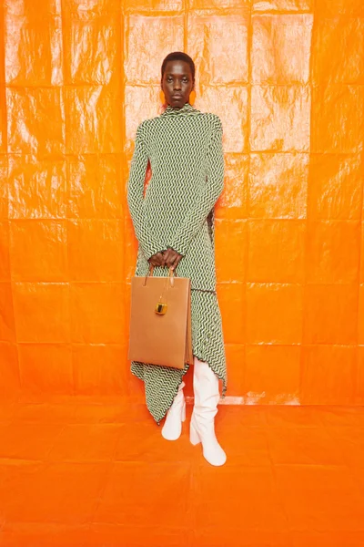 Look 33